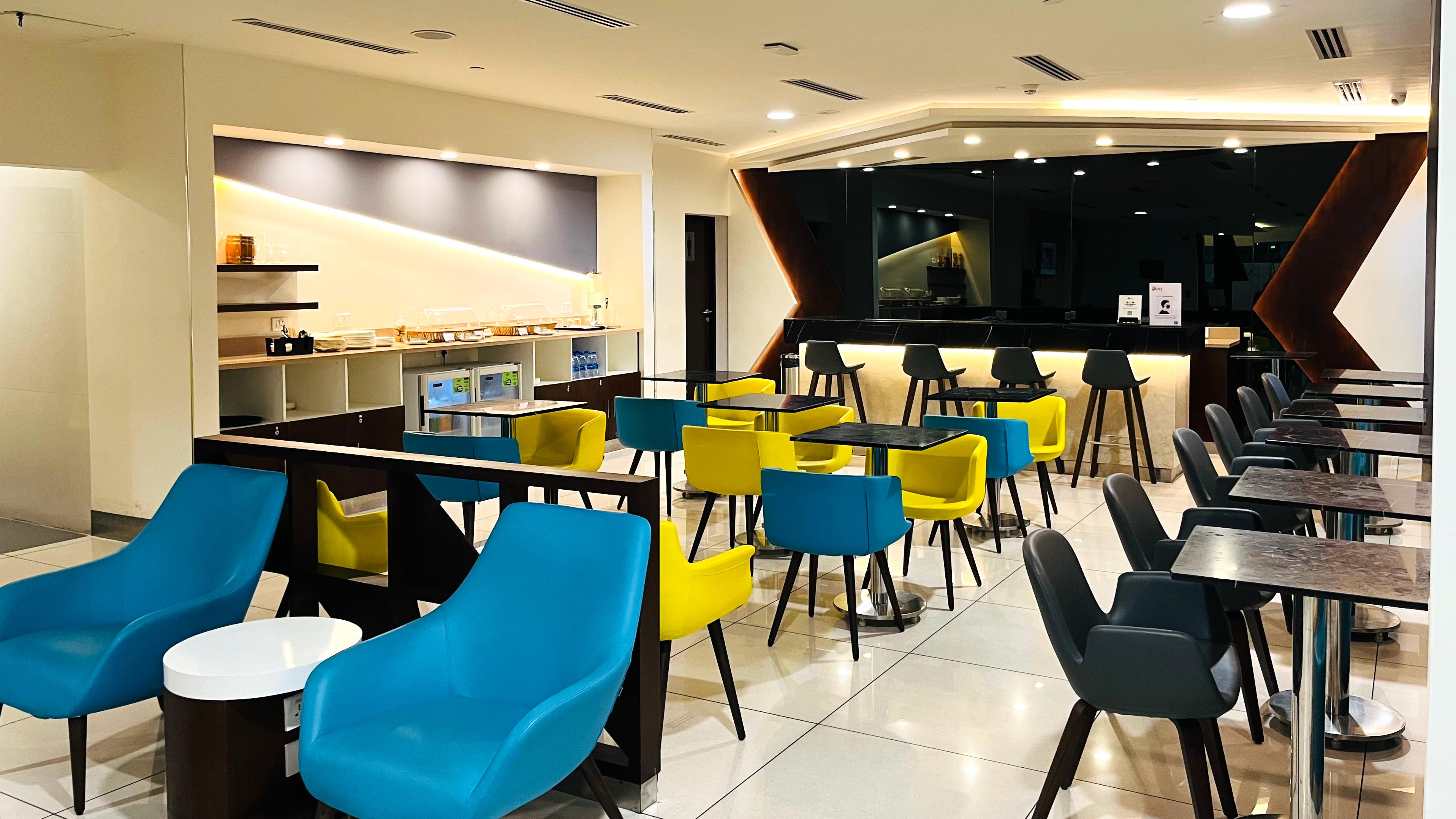 Pearl Lounge