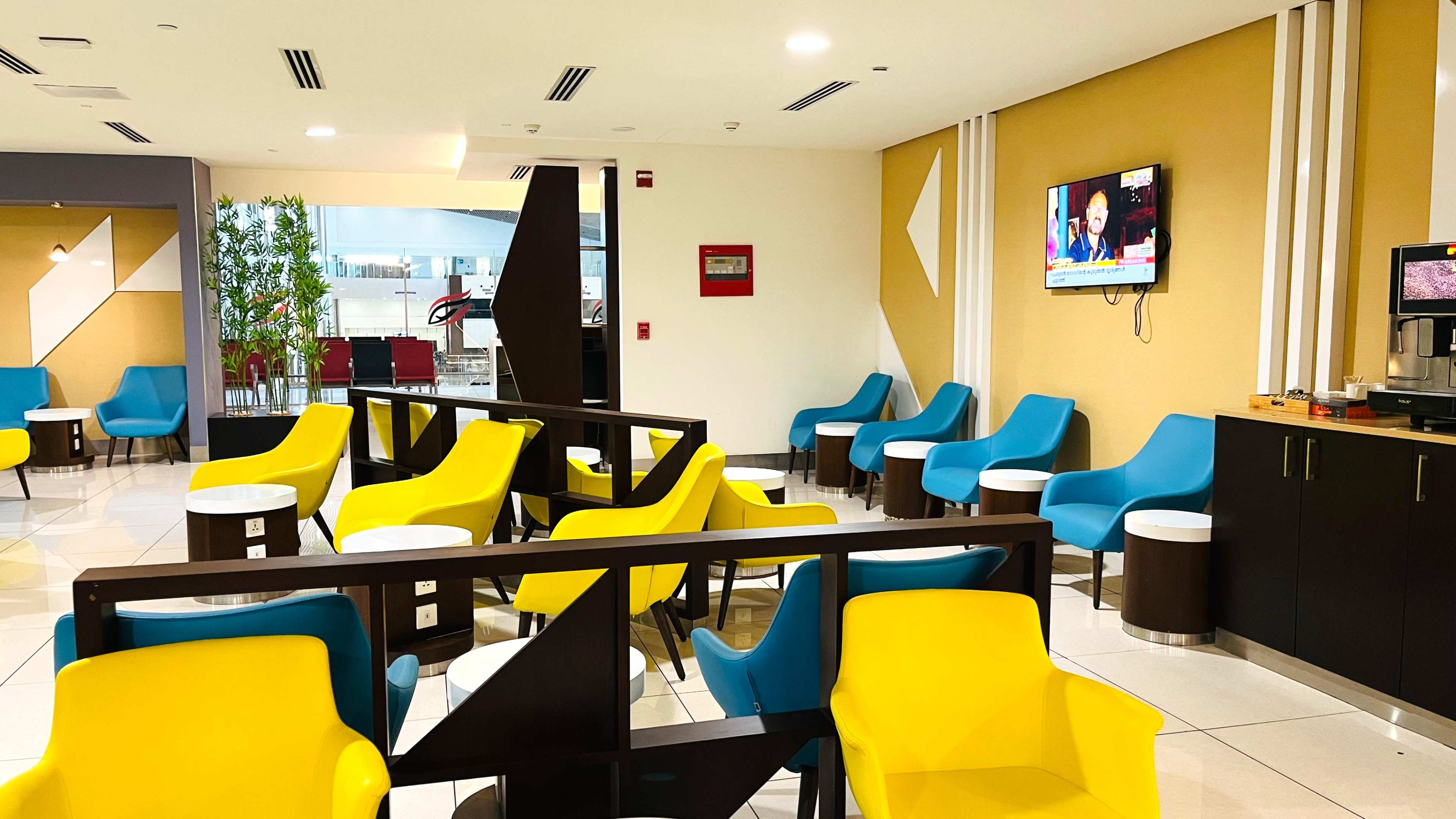 Pearl Lounge