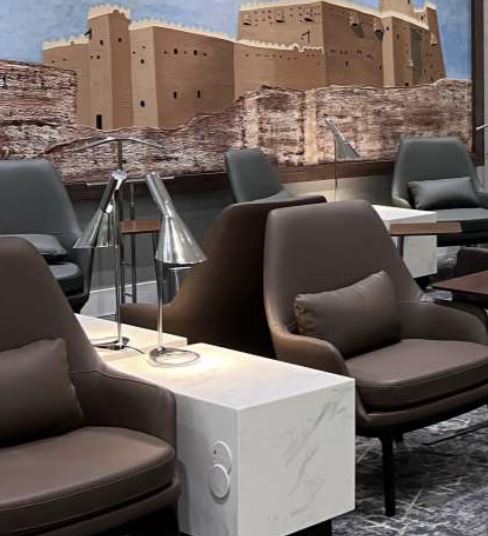 Hayyak Lounge - interior view 3