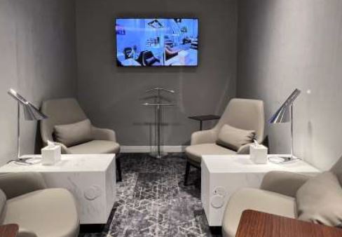 Hayyak Lounge - interior view 3