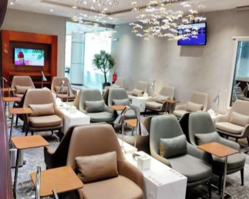 Hayyak Lounge - interior view 3