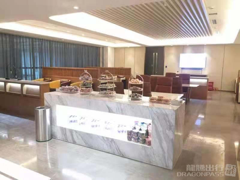 No.16 First Class Lounge - interior view 2