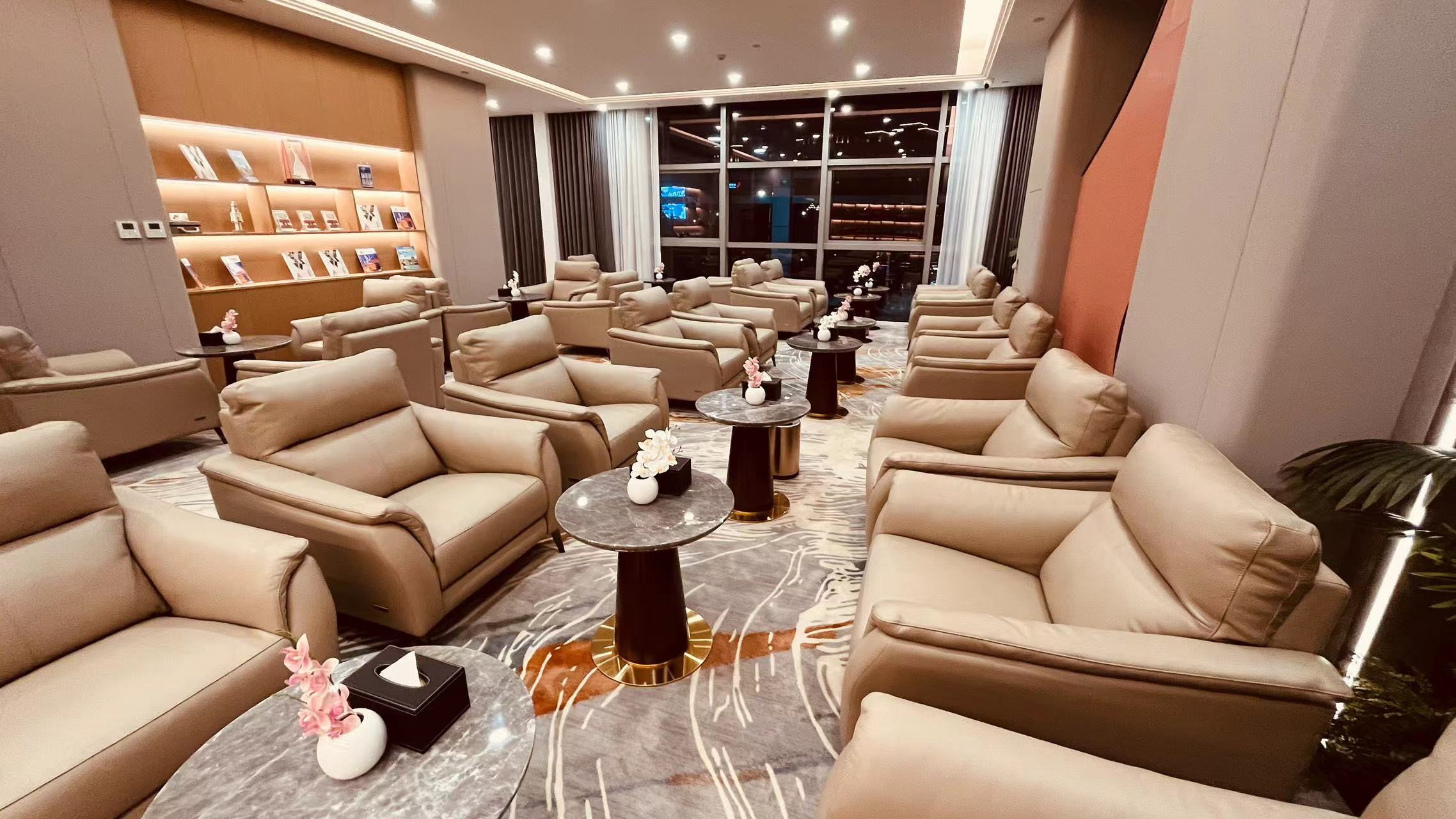 First Class Lounge