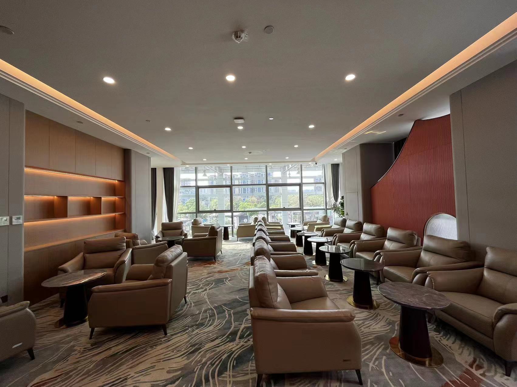 First Class Lounge