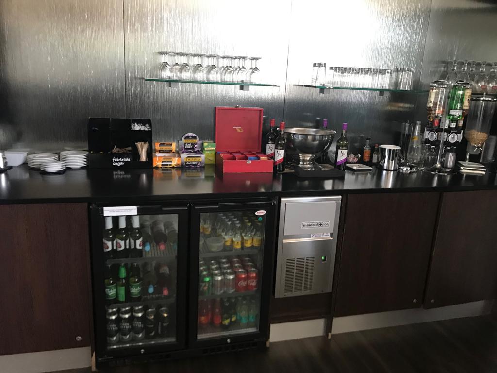 Rendezvous Executive Lounge - interior view 2