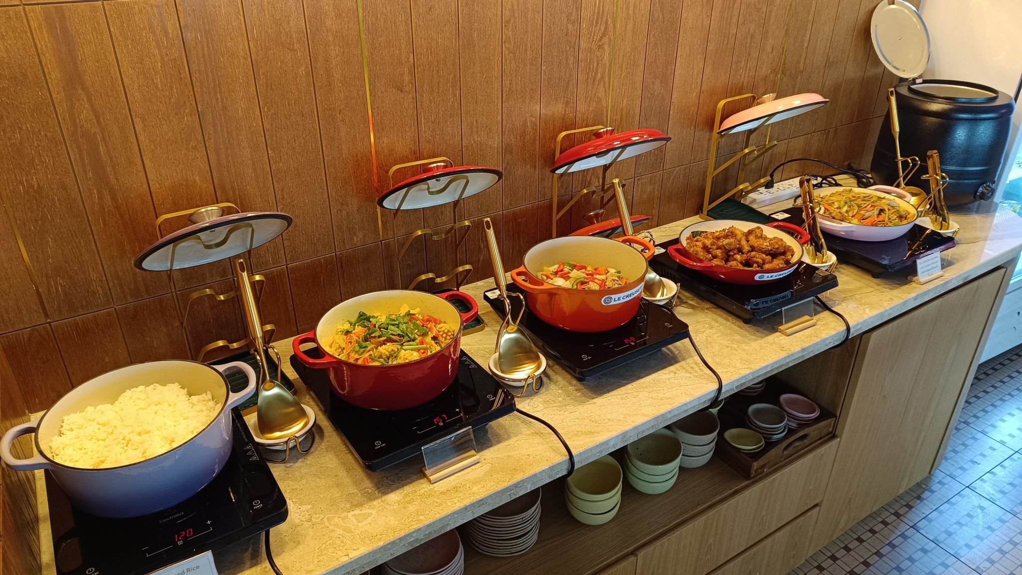 The Coral Finest Business Class Lounge (Cocoon)