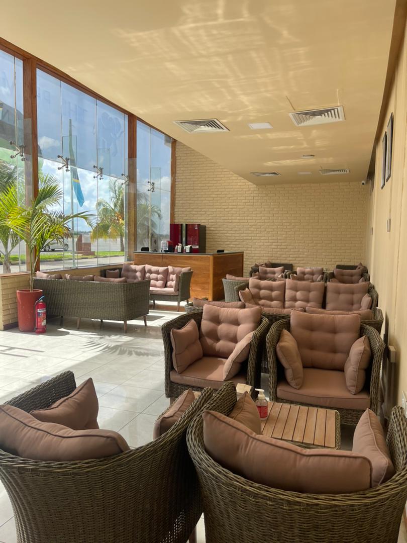 The Premium Lounge