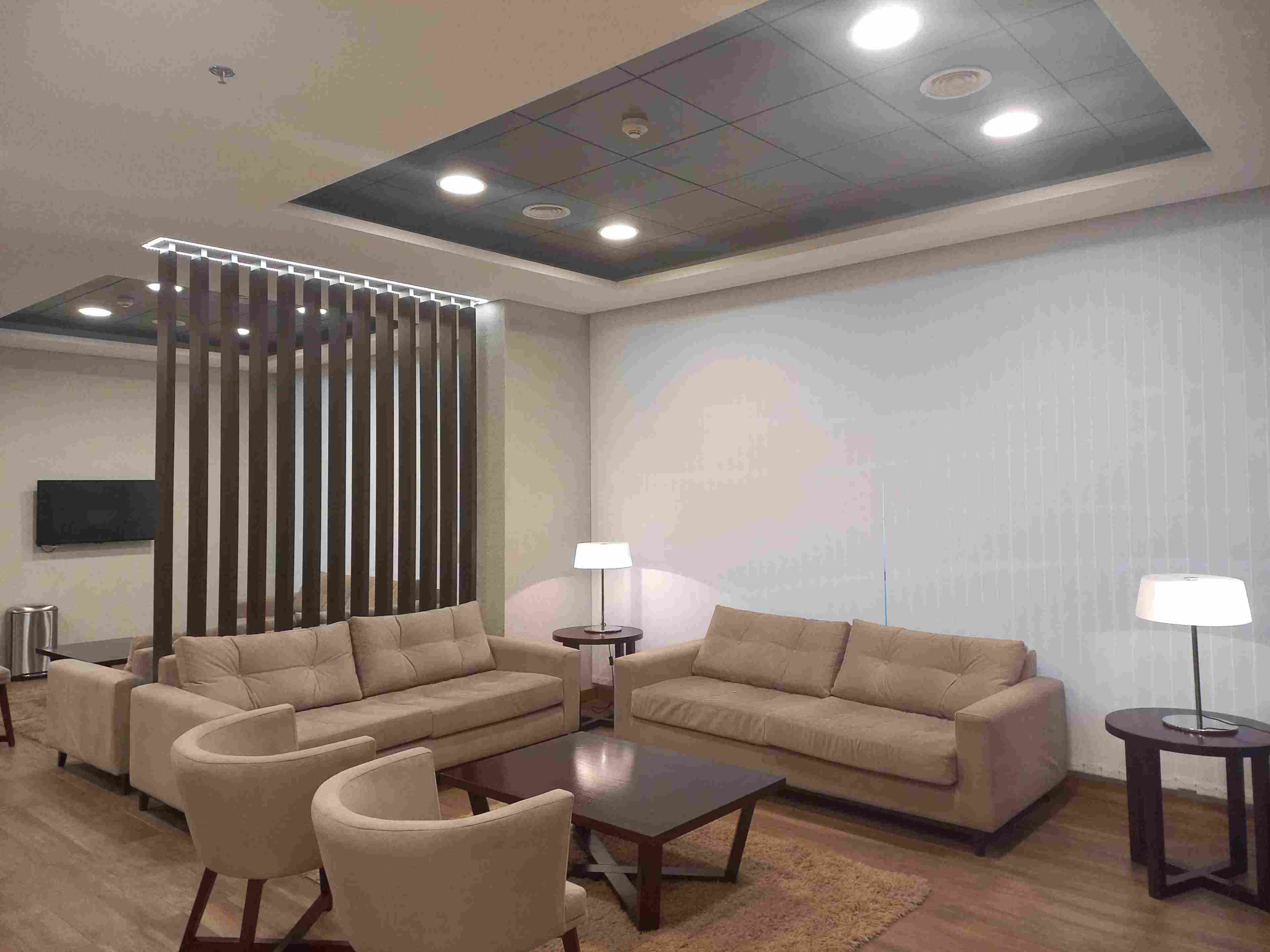 Comodoro by AMAE Lounge