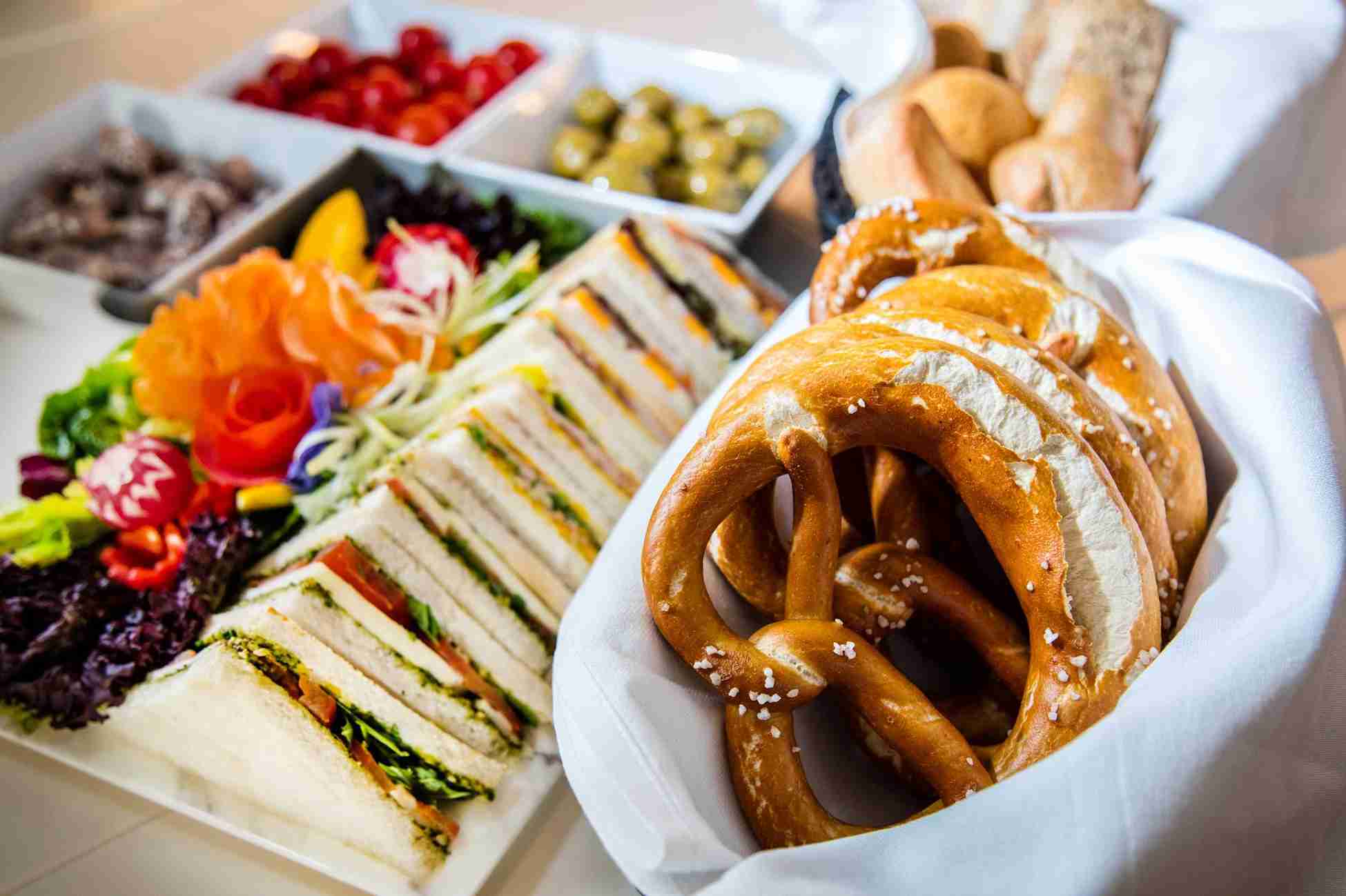 Airport Lounge Europe - interior view 4