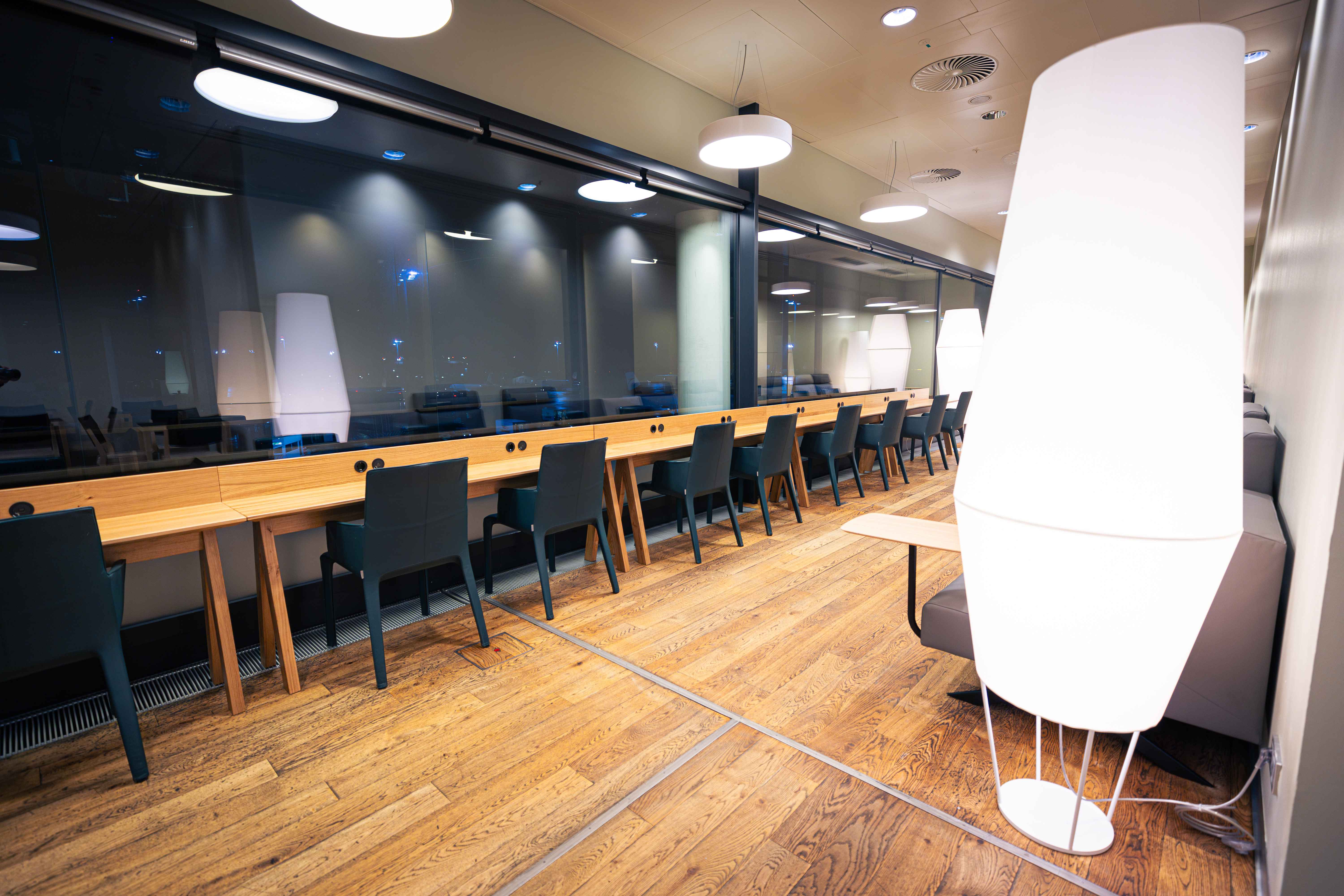 Austrian Business Lounge (Schengen) - interior view 2