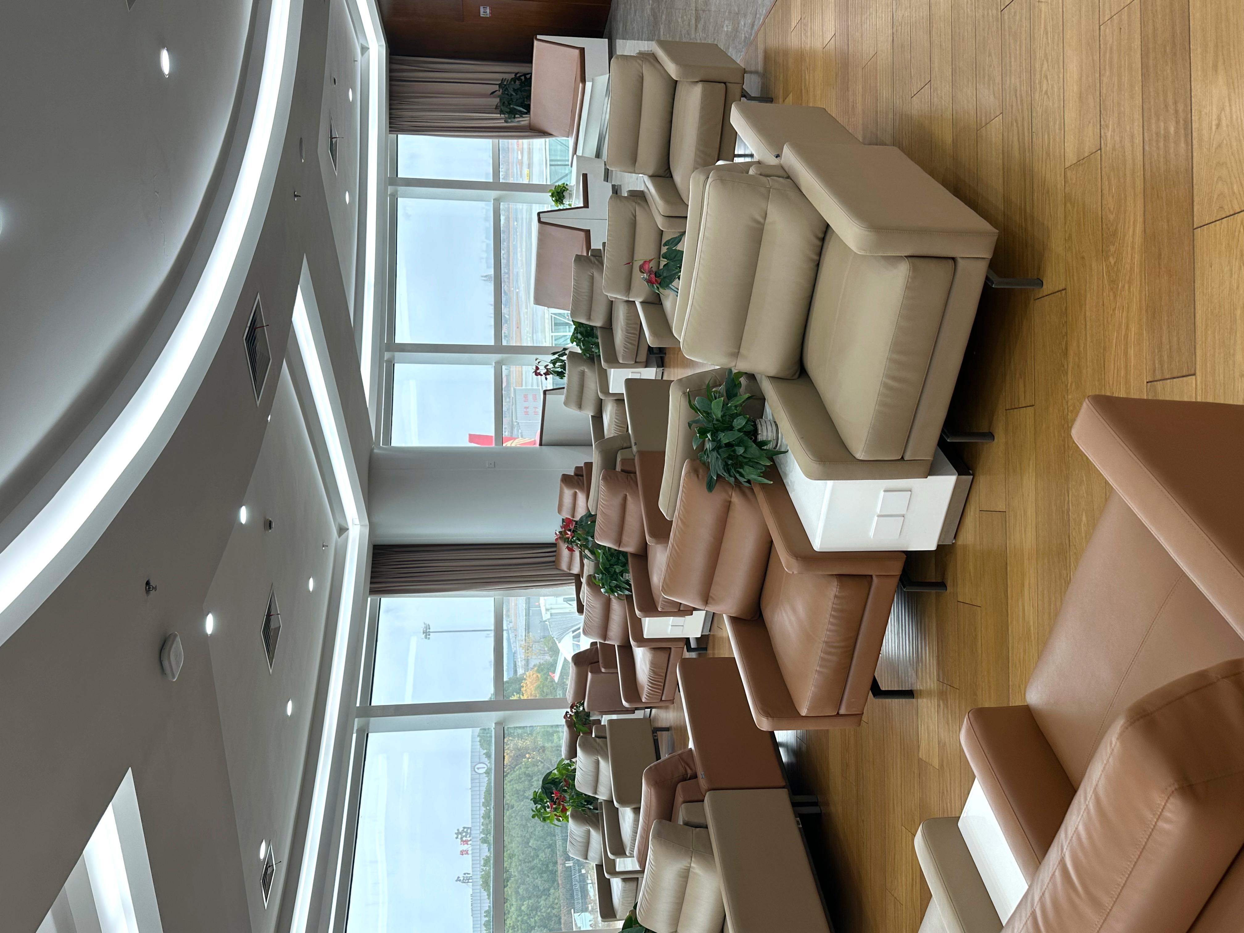 Deren VIP lounge (T3 domestic)