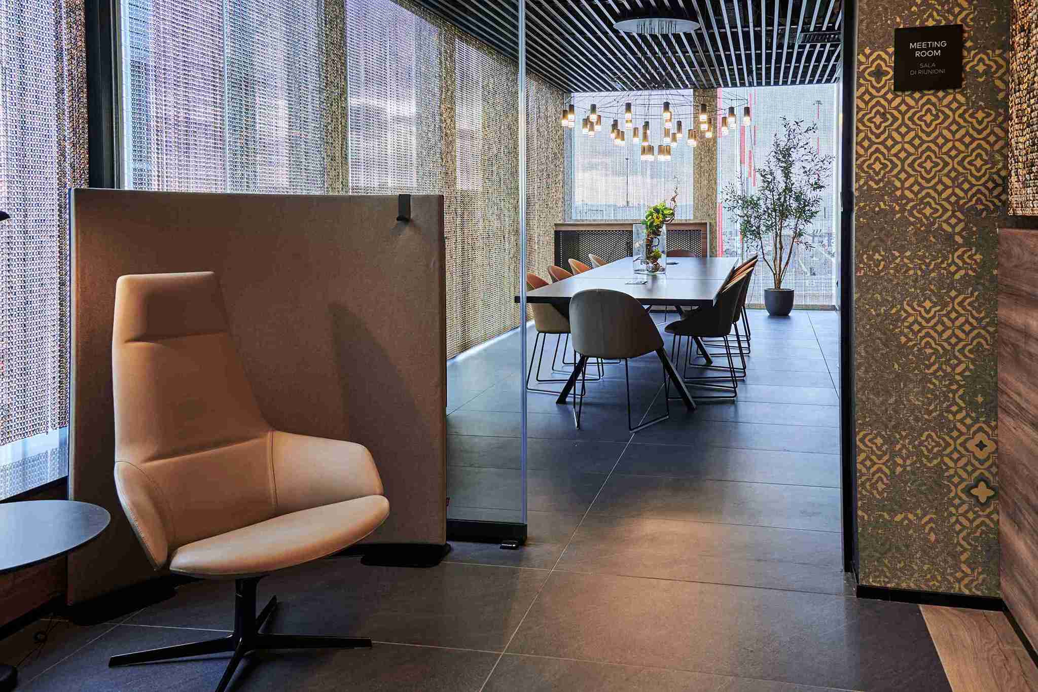 Prima Vista Lounge Portus