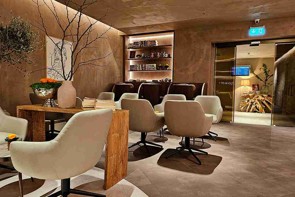 Scanderbeg VIP Lounge