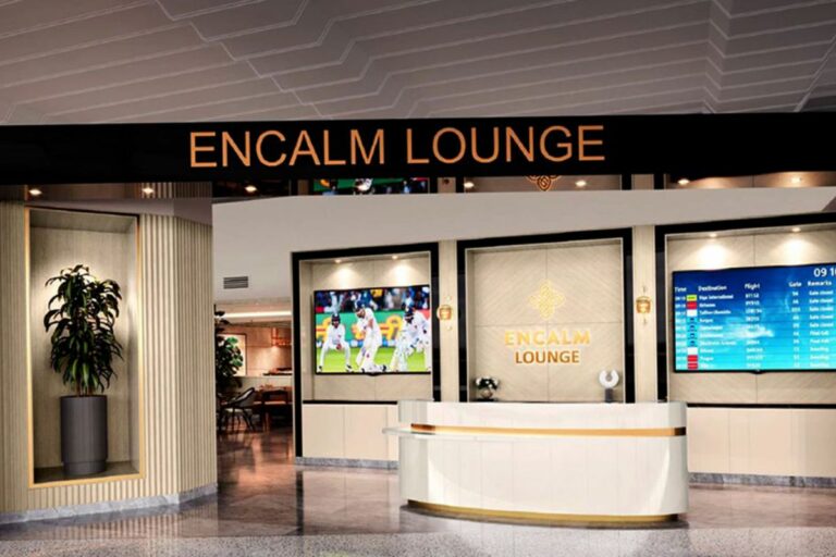 Encalm Lounge  (International)