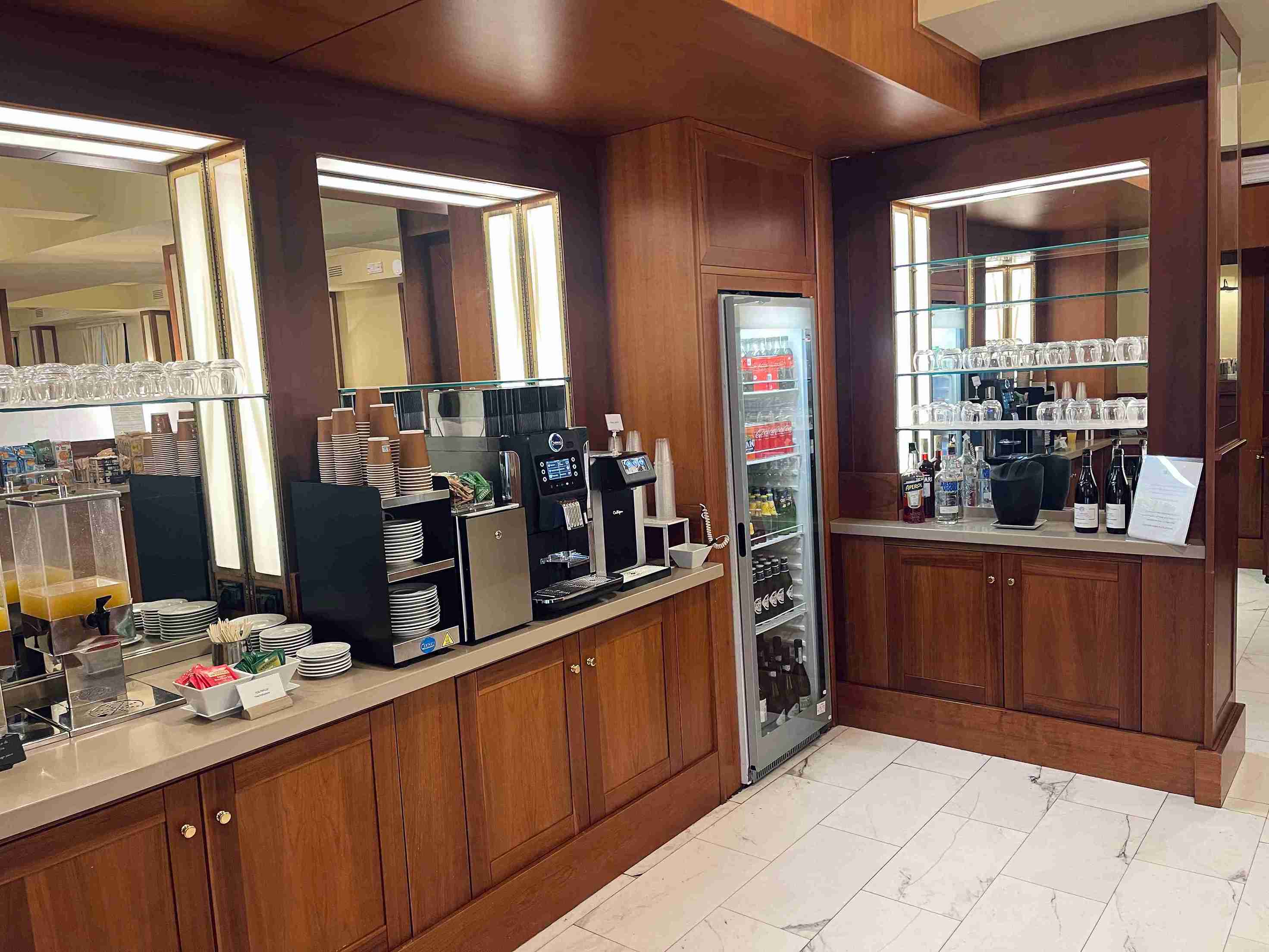 Galilei VIP Lounge - interior view 2