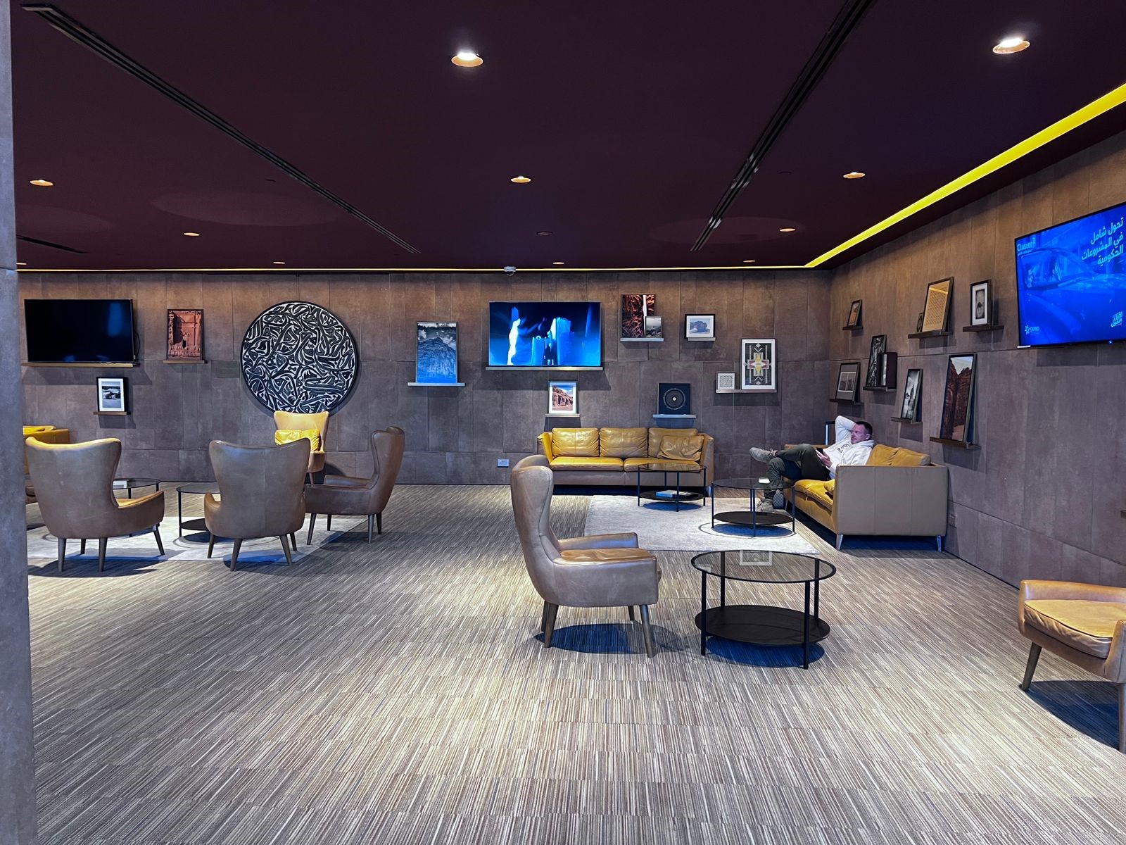 Al Ula Lounge - interior view 4