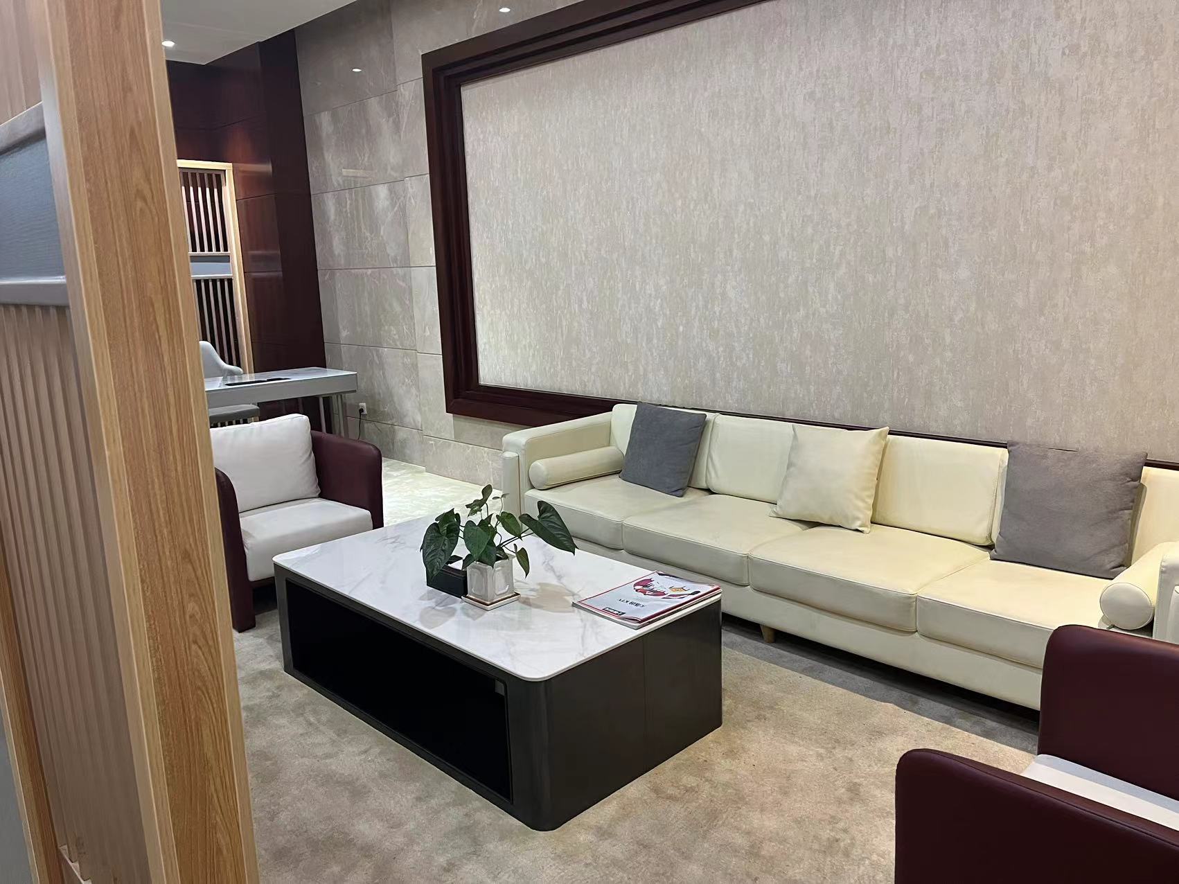 VIP Business Lounge (Main Terminal) - interior view 2