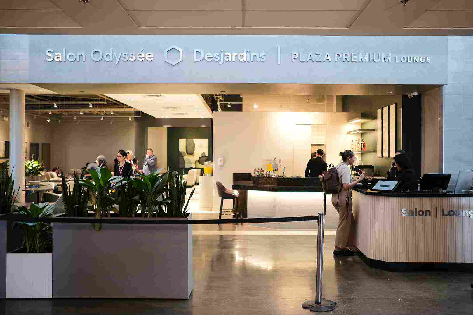 Desjardins Odyssey Lounge - Plaza Premium Lounge