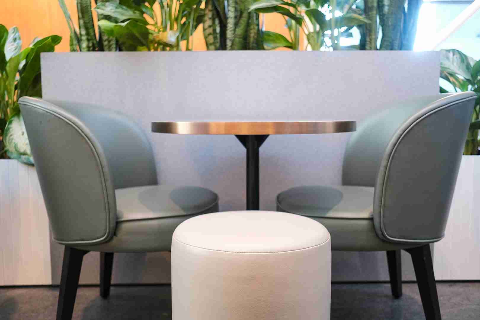 Desjardins Odyssey Lounge - Plaza Premium Lounge - interior view 2