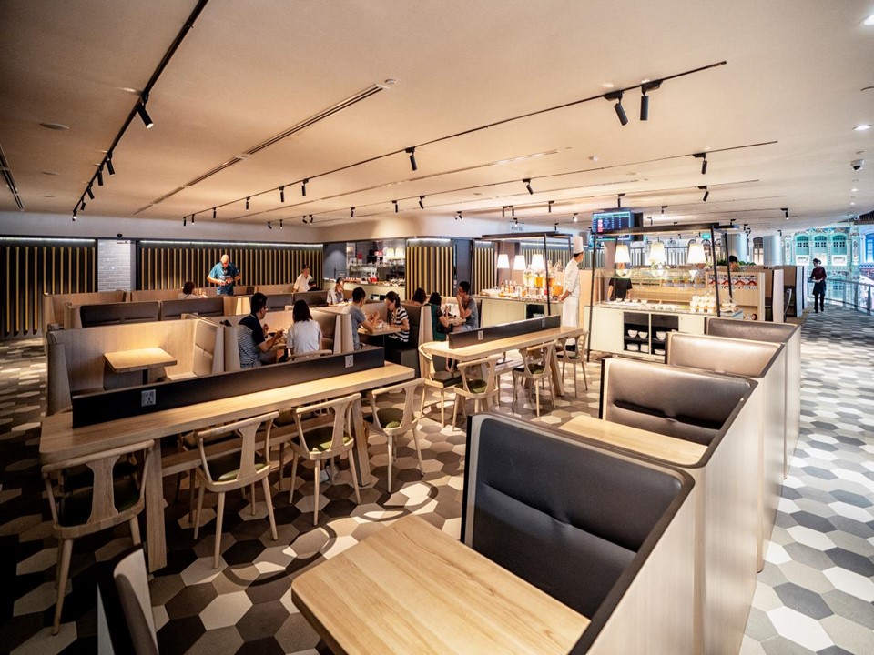 Blossom - Sats & Plaza Pemium Lounge