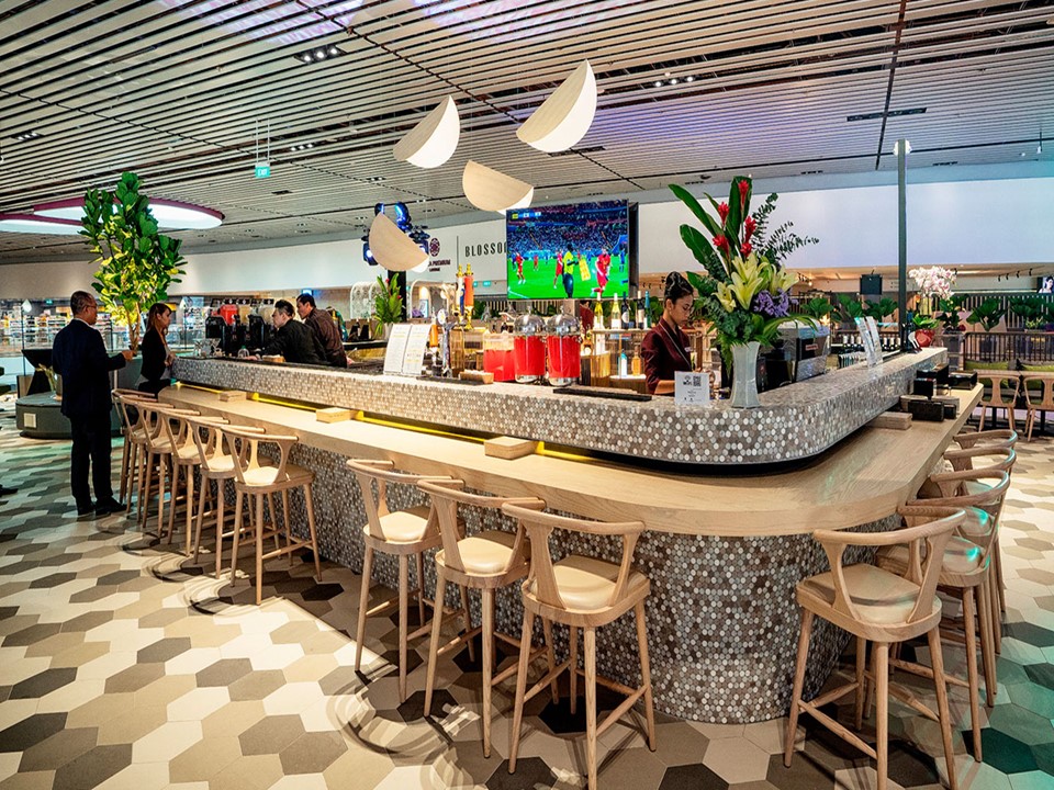 Blossom - Sats & Plaza Pemium Lounge