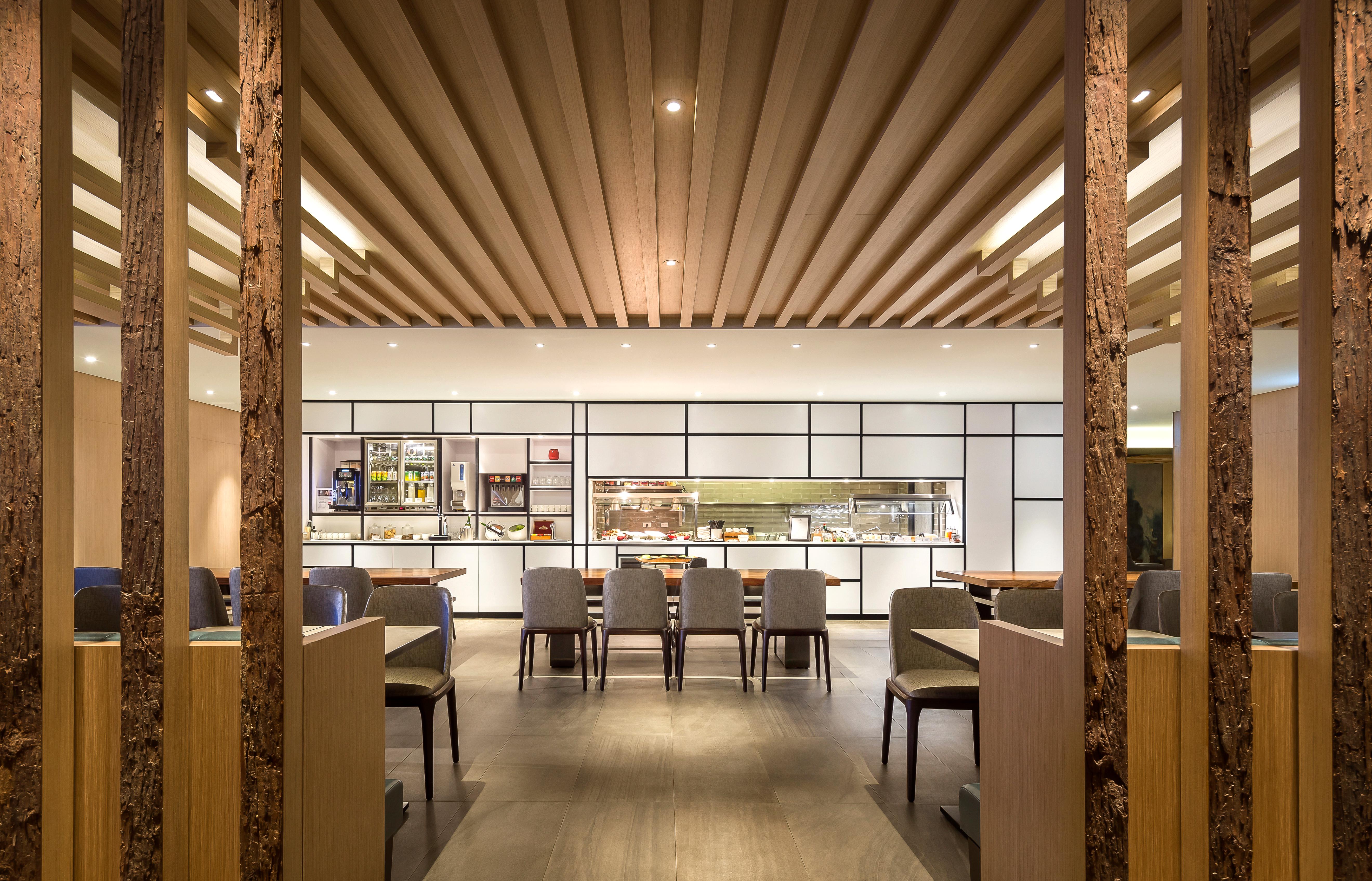 Plaza Premium Lounge (T1 Zone D)