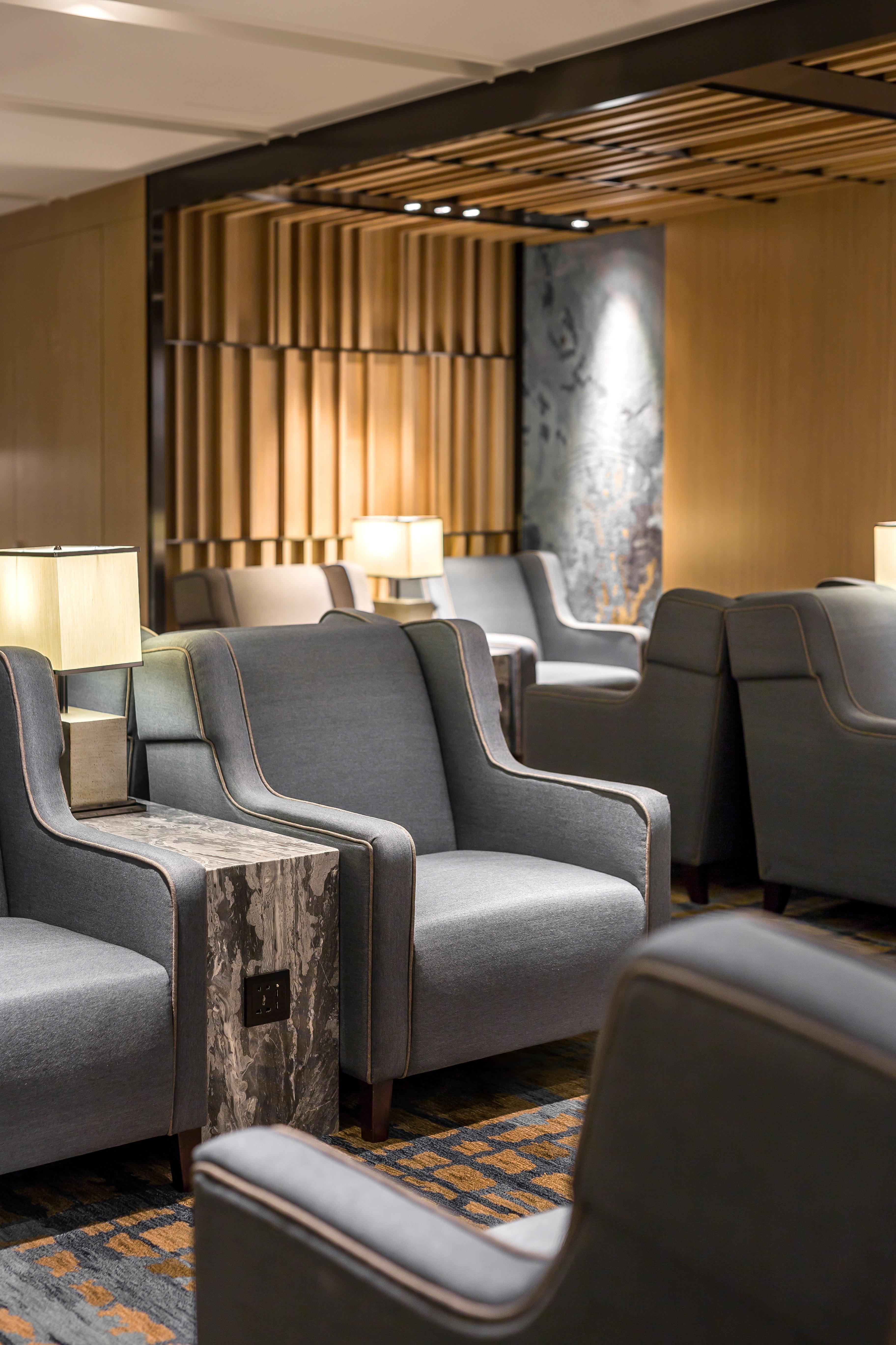 Plaza Premium Lounge (T1 Zone D)