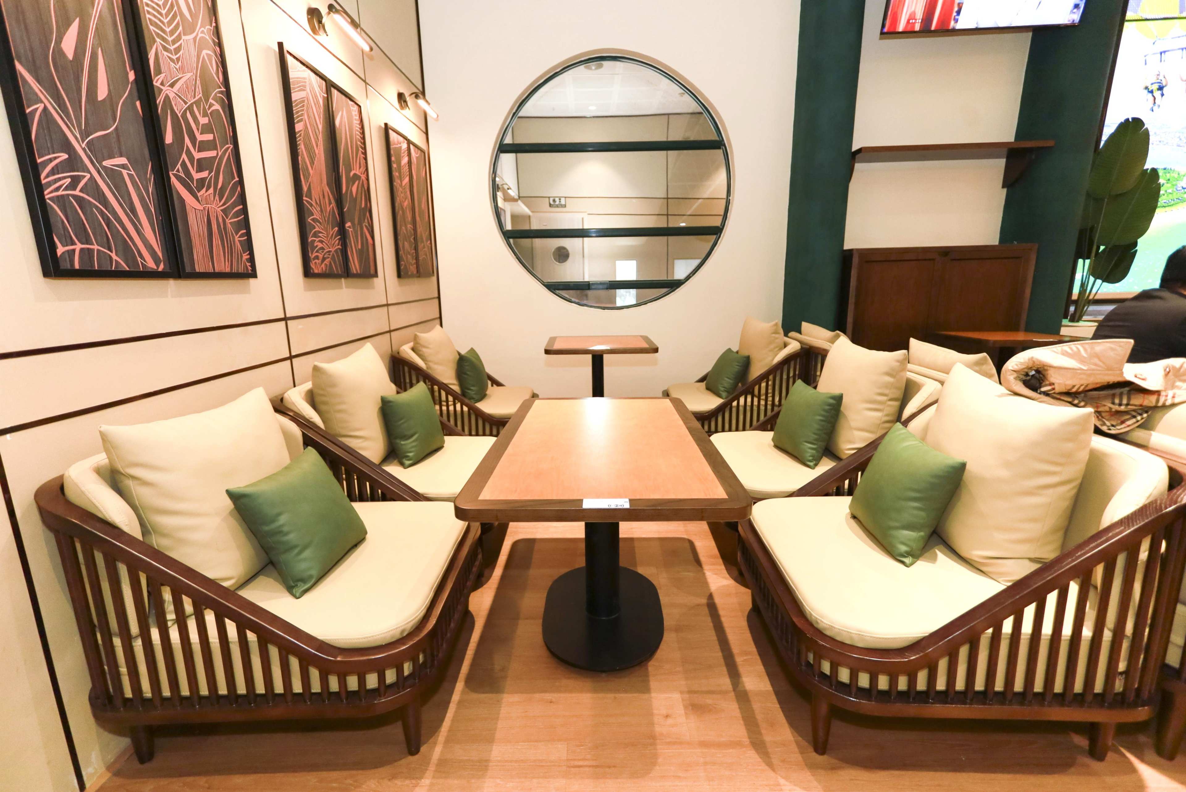 SH Premium Lounge Dong Hoi