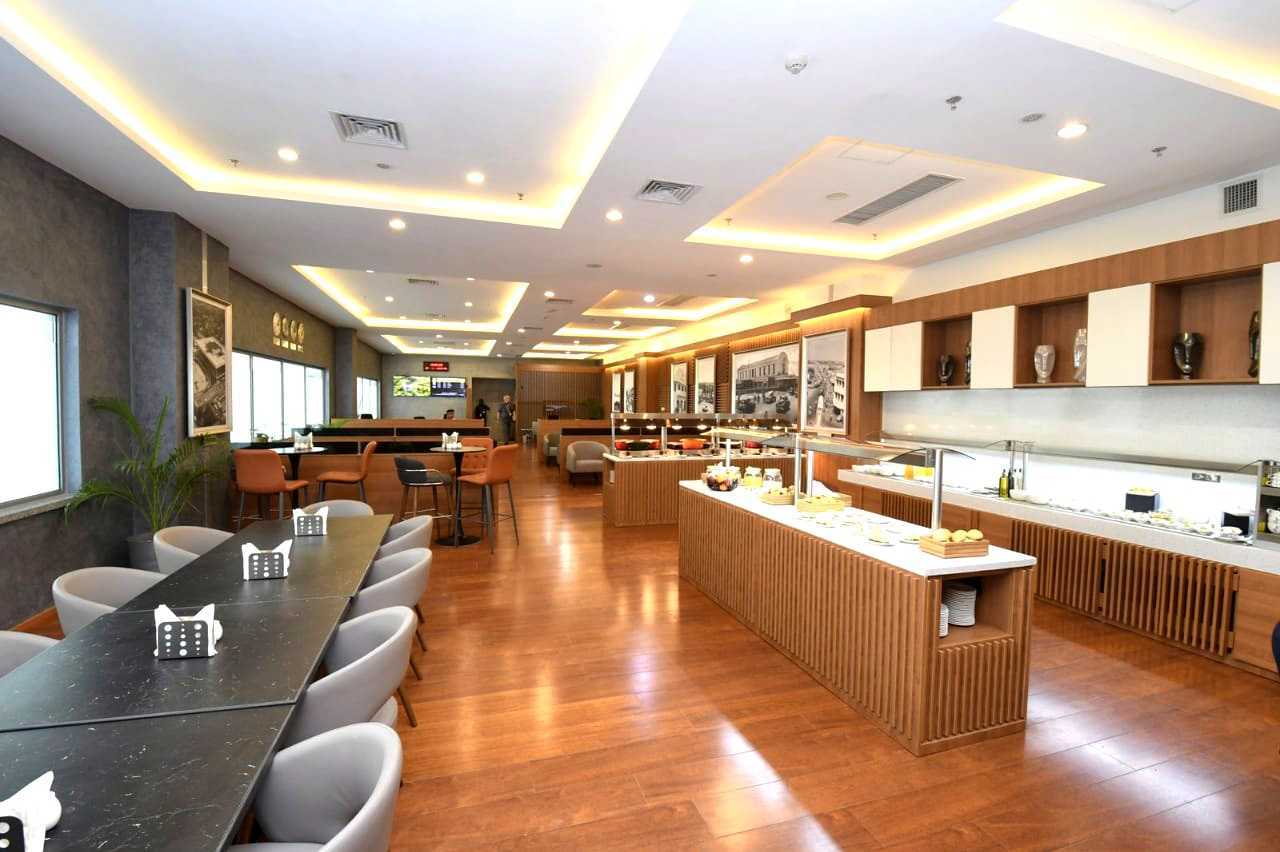 LSG Things Remembered Lounge - interior view 3