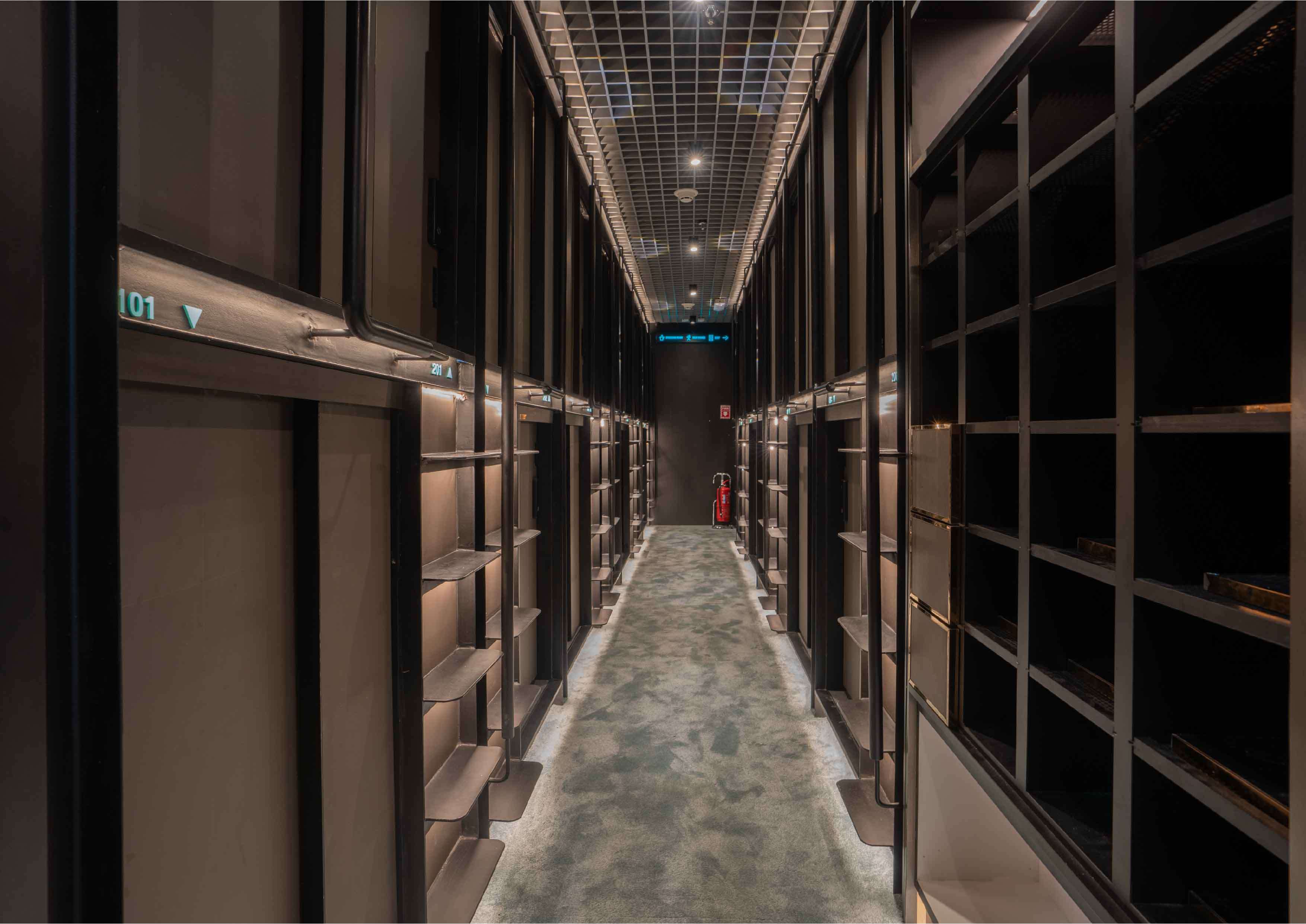 CapsuleTransit Sleep Lounge - KLIA Terminal 1 (Landside)