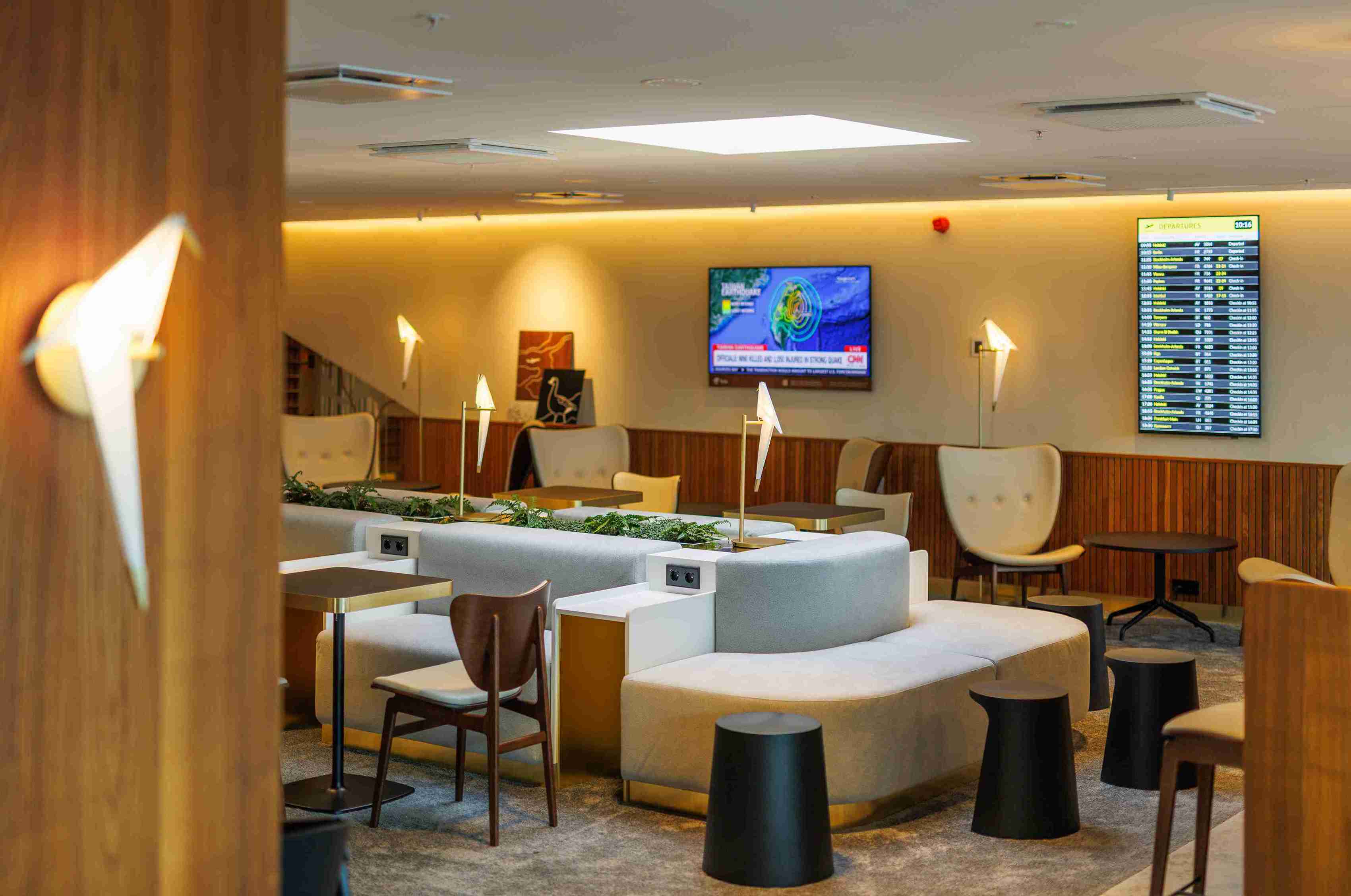 LHV Lounge - interior view 3