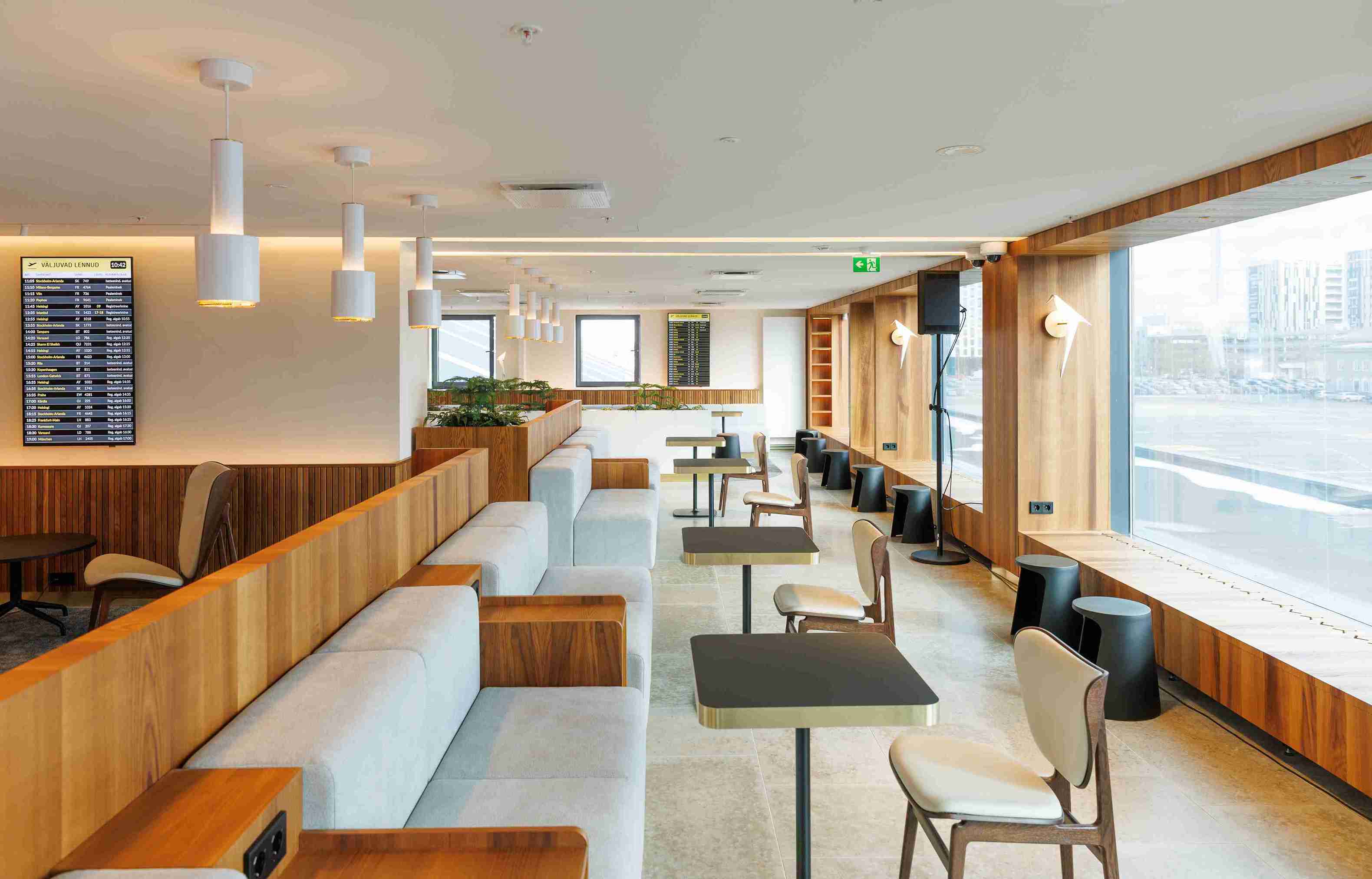 LHV Lounge - interior view 2