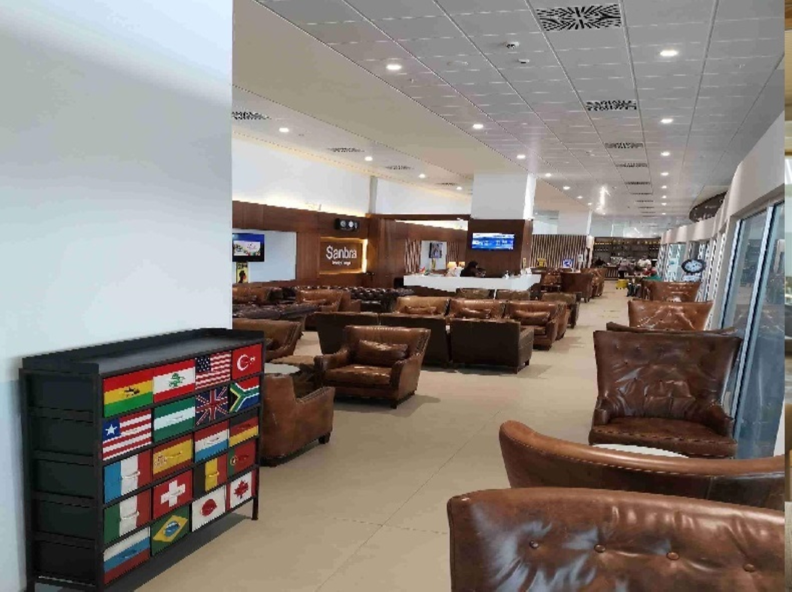 Sanbra Business & Priority Lounge - interior view 3