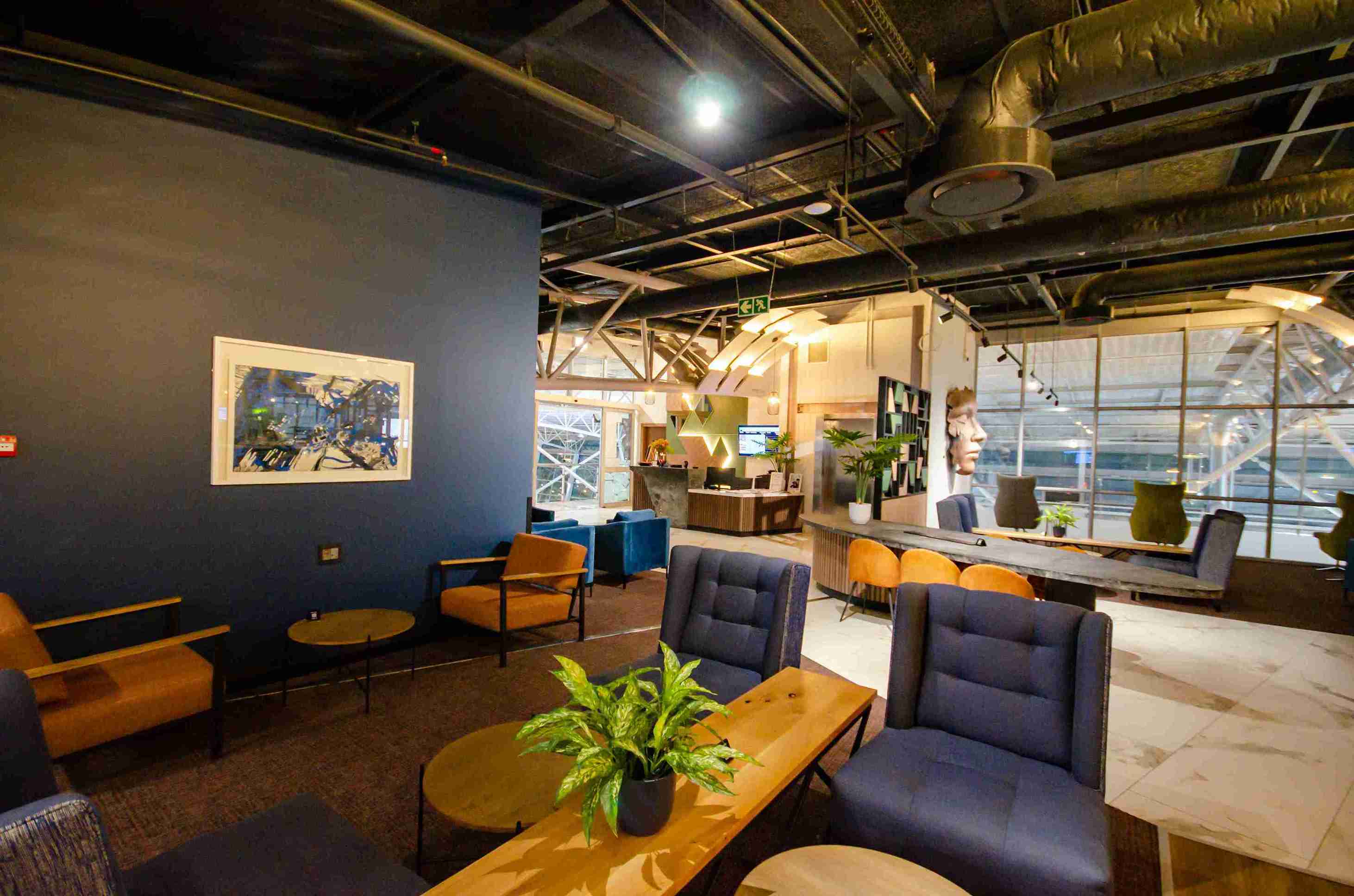 Bidvest Premier Lounge Cape Town International 2 - interior view 3