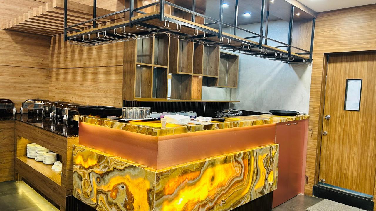 AirrÂ Lounge - interior view 2