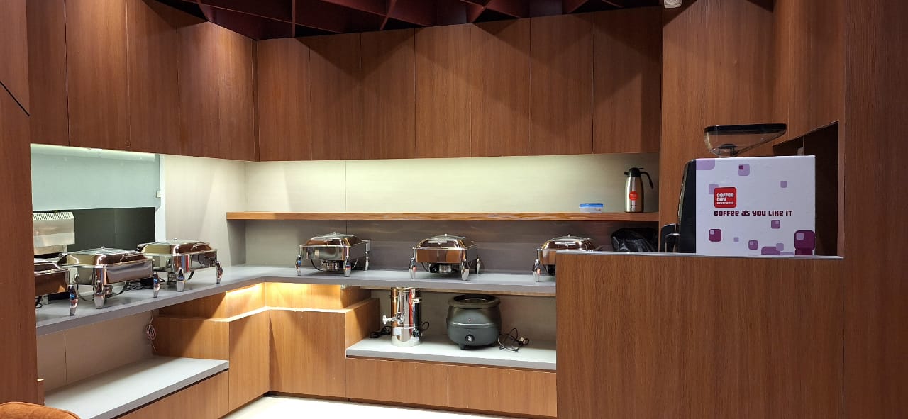 AirrÂ Lounge - interior view 3