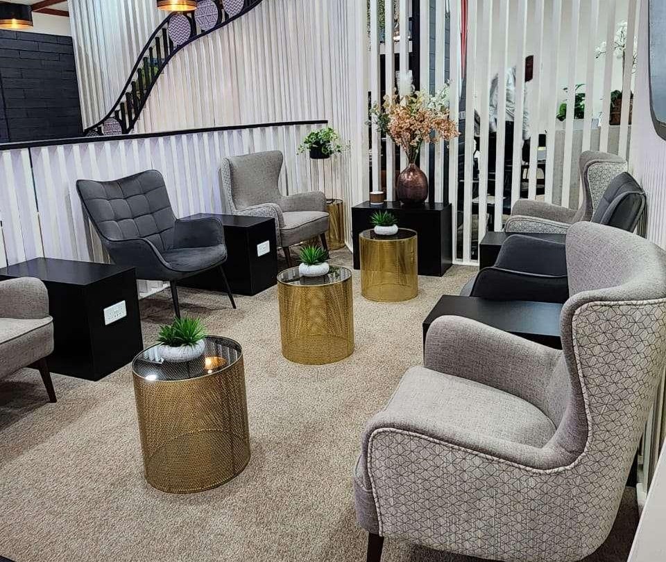 Vhakacha Lounge