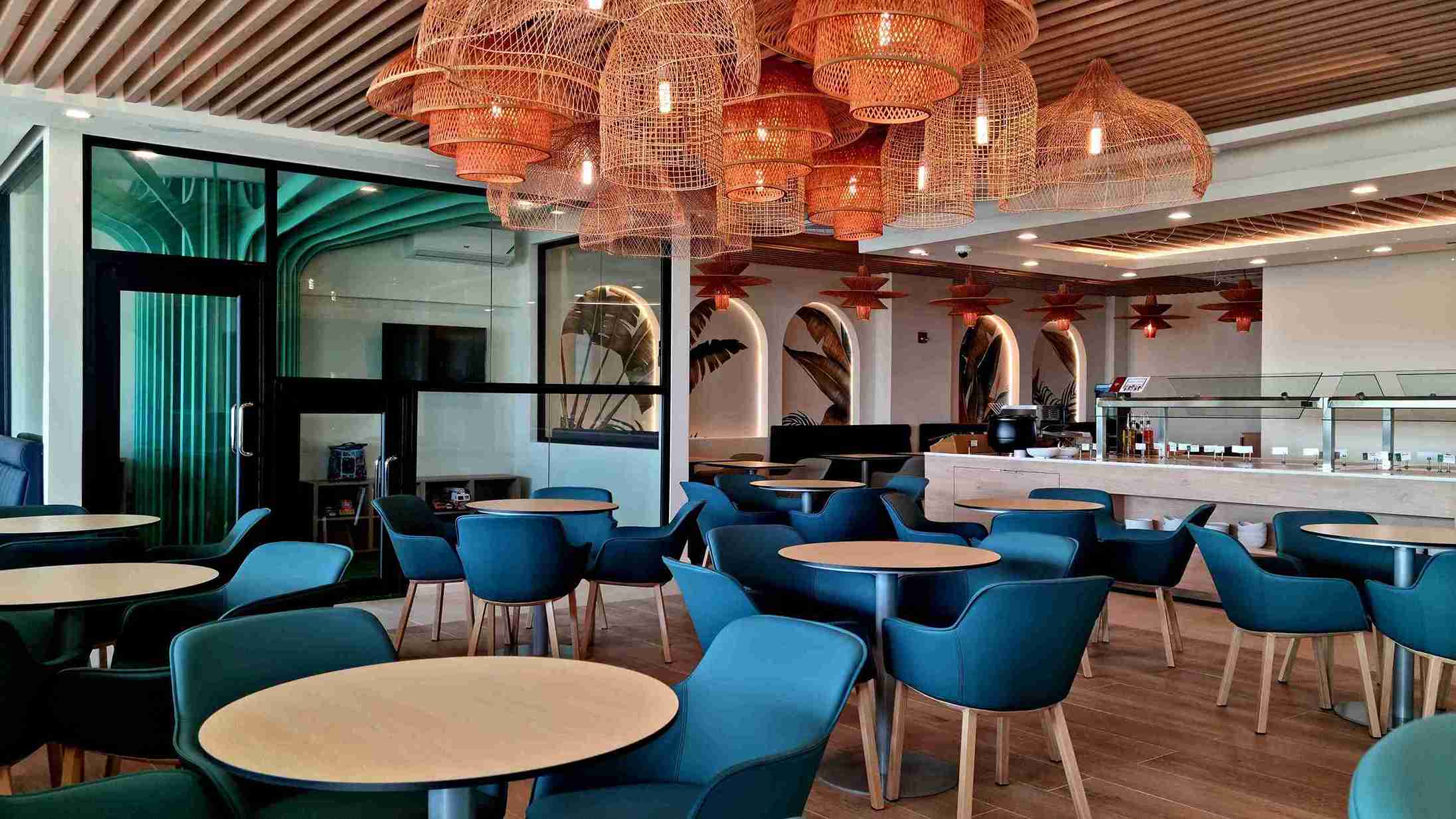 Club Mobay Departure - interior view 2