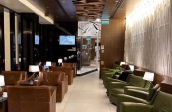 The Lounge Nacional at Arturo Merino Benitez Airport (SCL)