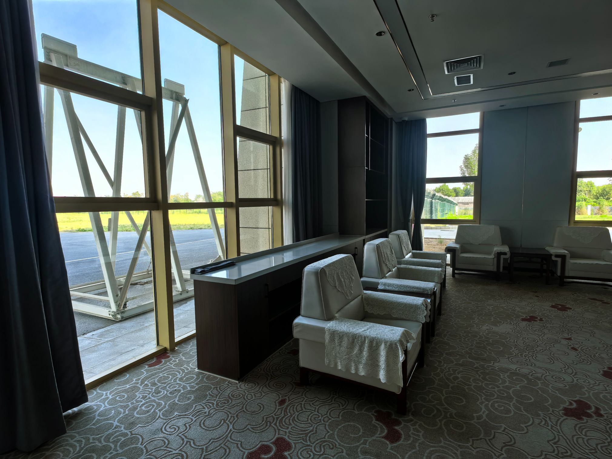 First Class Lounge