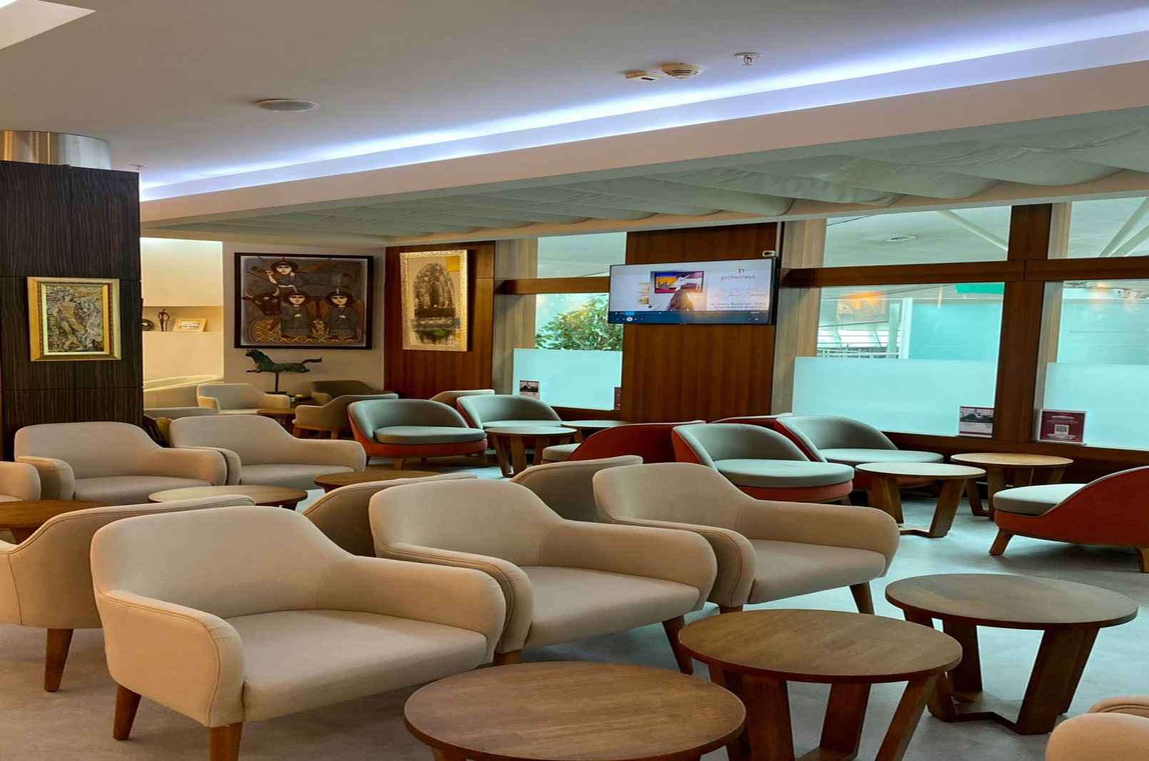 Primeclass Lounge