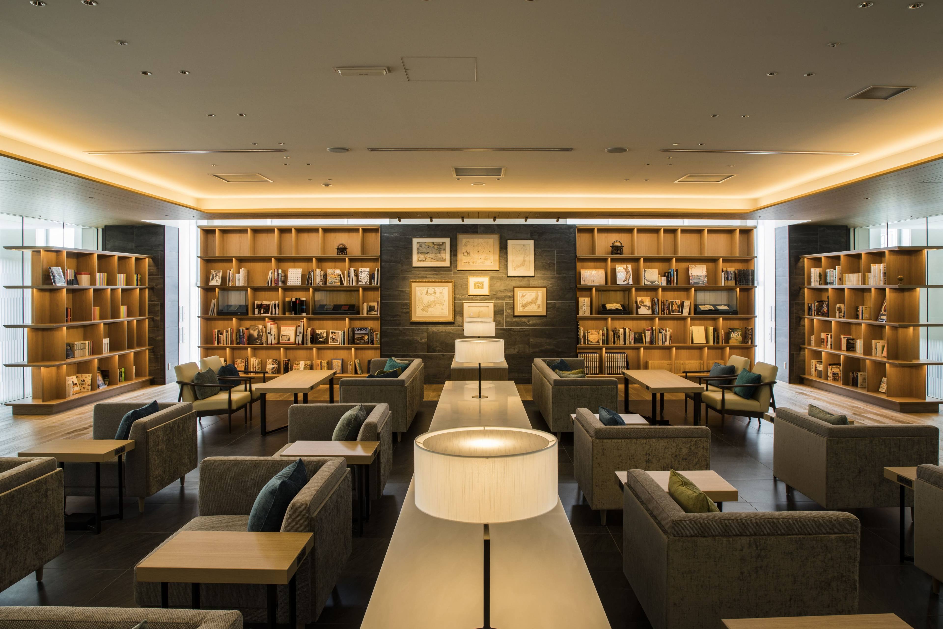 CAFÉ SKY LIBRARY