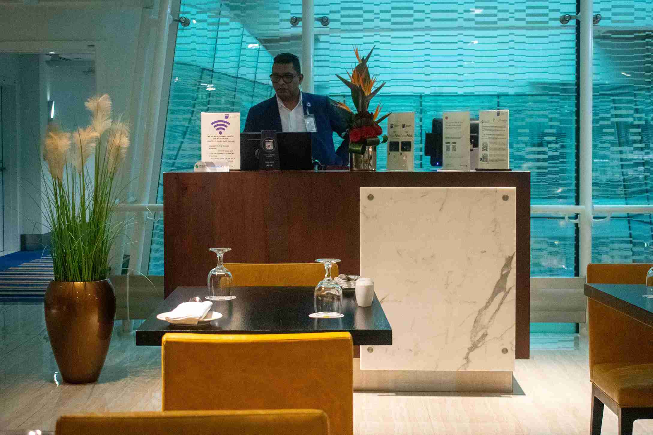 Ahlan Lounge Executive Floor*