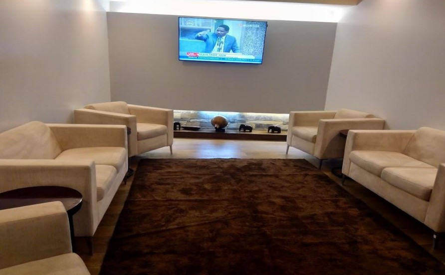 Simba Lounge - interior view 3