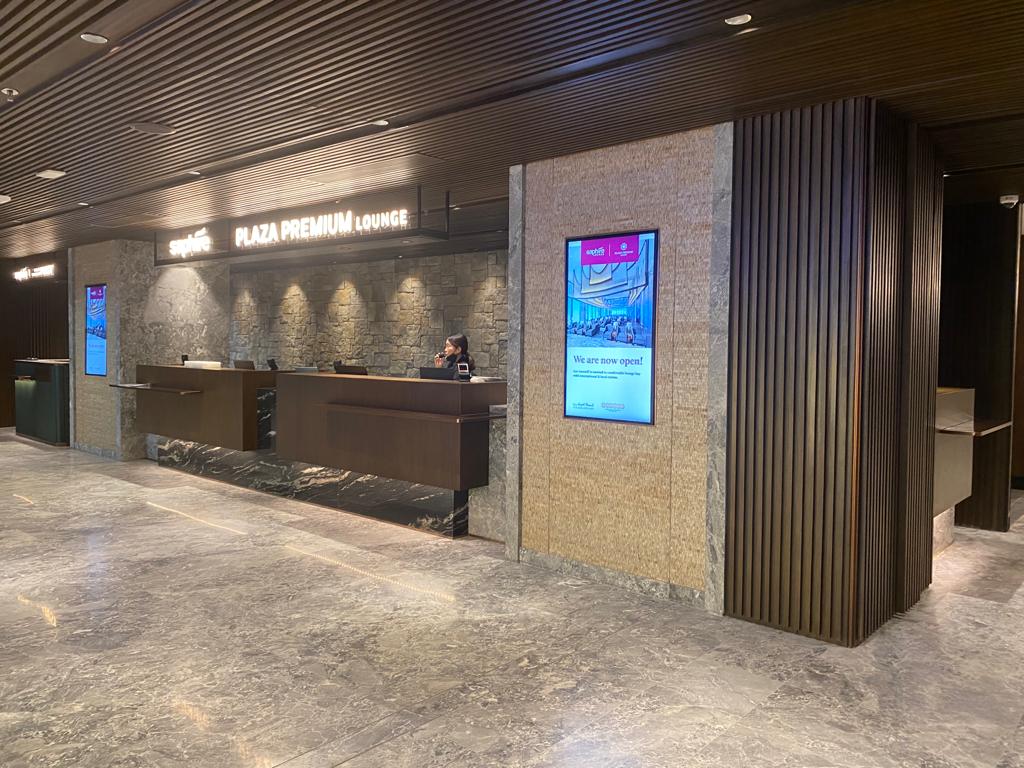 Saphire Plaza Premium Lounge - interior view 2