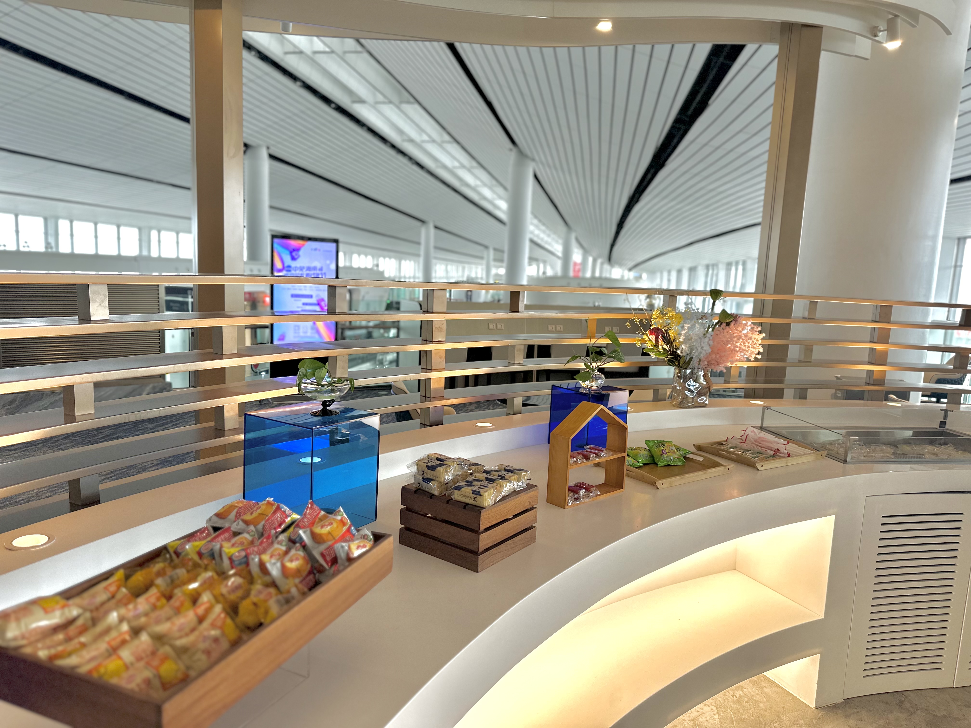 CHUM International Lounge - interior view 2