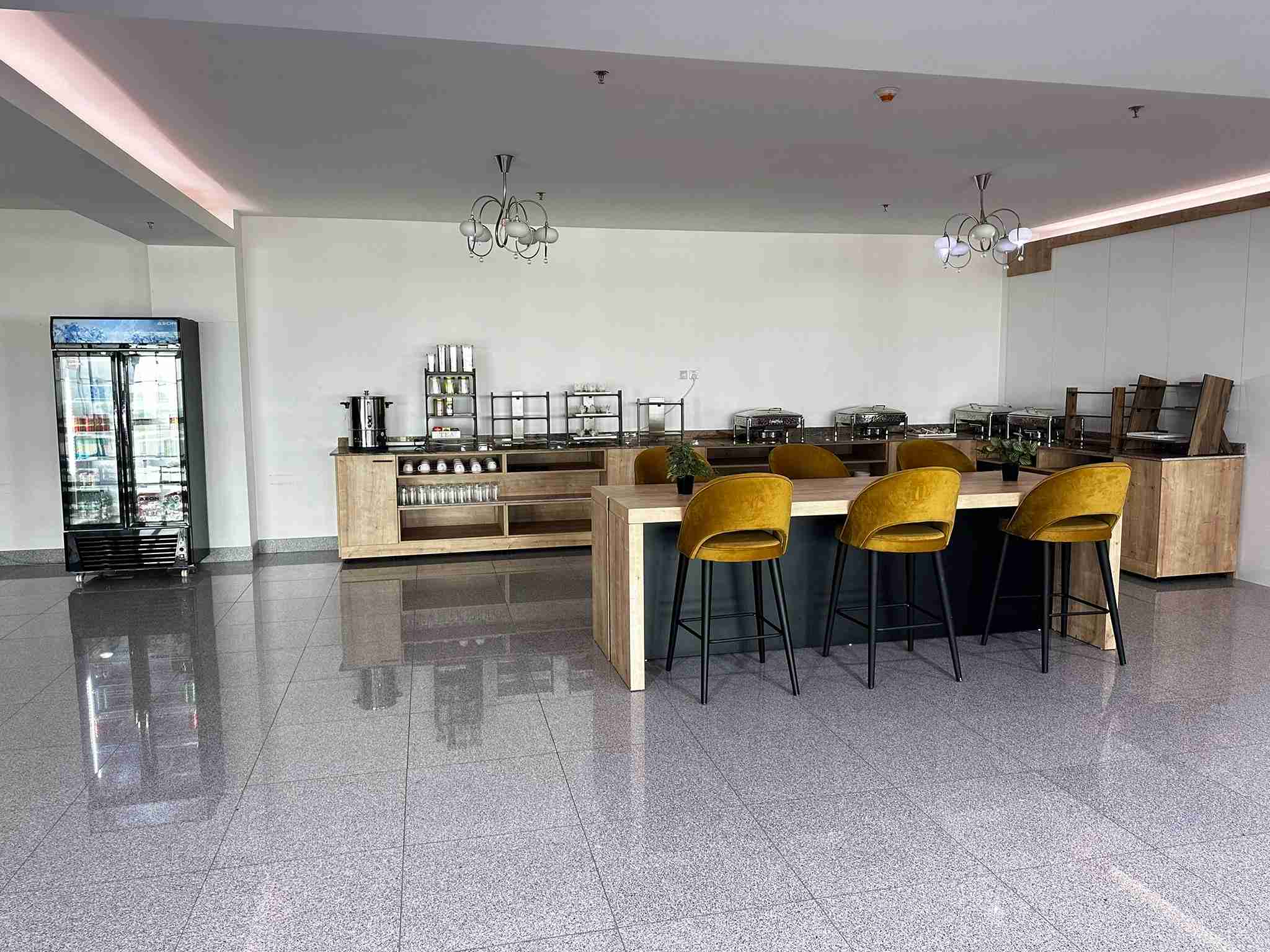 PTS Lounge - interior view 3