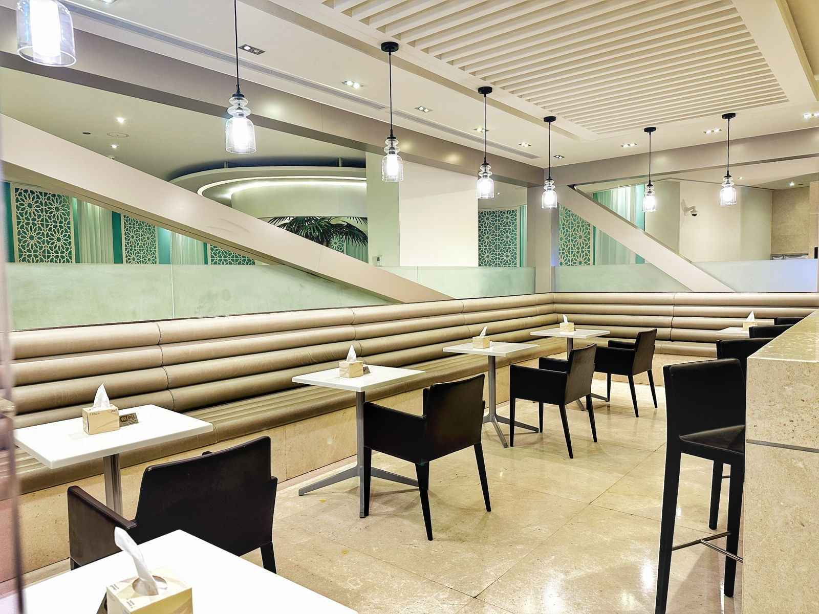 Wellcome Lounge - interior view 3