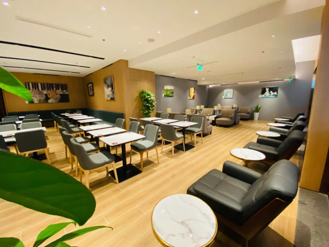 Plaza Premium Lounge (T3 International)