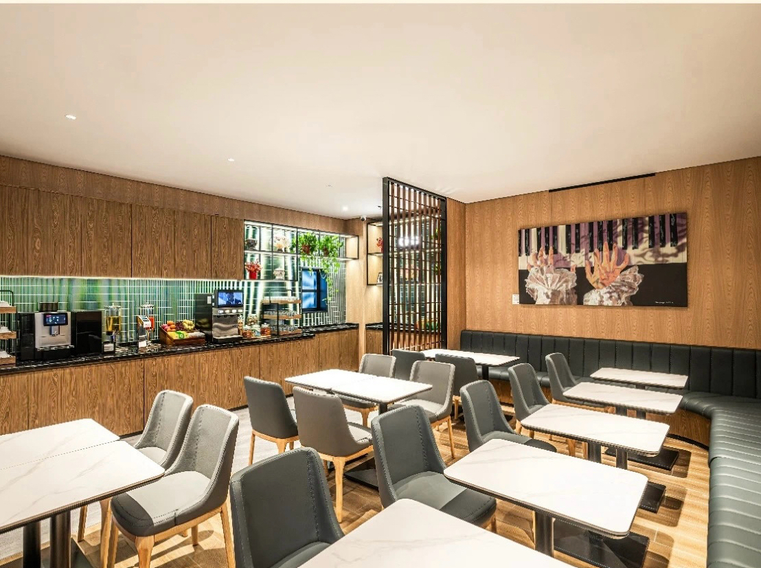 Plaza Premium Lounge (T3 International)
